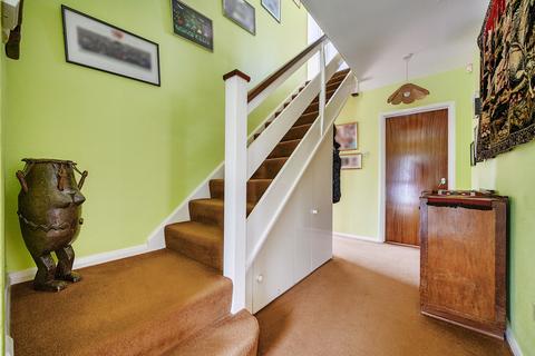 undefined, Lower Mount, Reading RG1