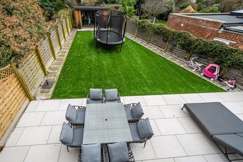 undefined, Barnet Drive, Keston, Kent, BR2