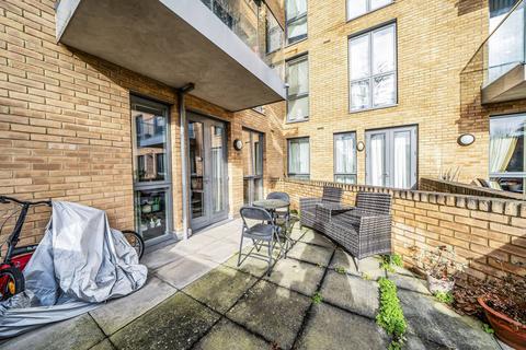 1 bedroom flat to rent, Goldhawk Road, Hammersmith, London, W12
