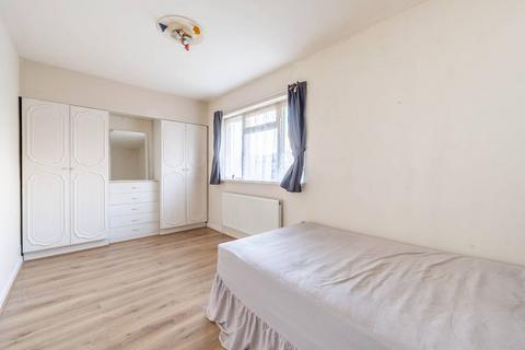 undefined, Hutton Walk, Harrow Weald, Harrow, HA3