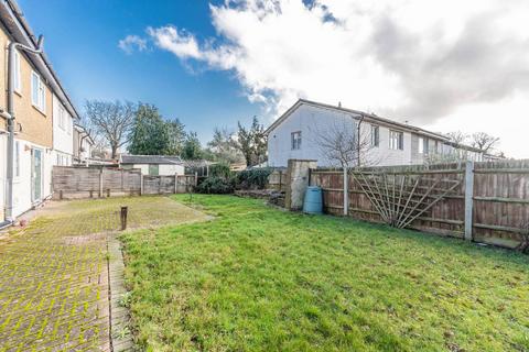 undefined, Hutton Walk, Harrow Weald, Harrow, HA3