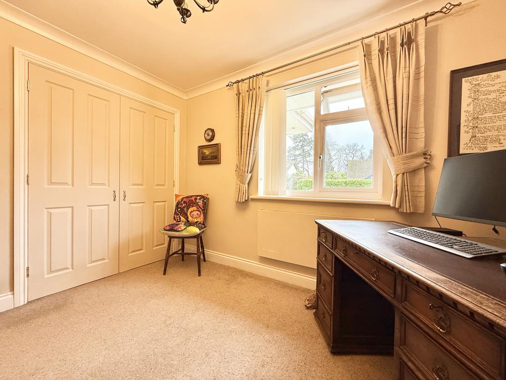 Fitted wardrobes