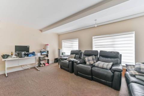 undefined, Chipstead Valley Road, Coulsdon, CR5