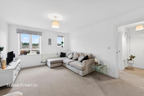 1 bedroom flat for sale, Longland Place, Epsom