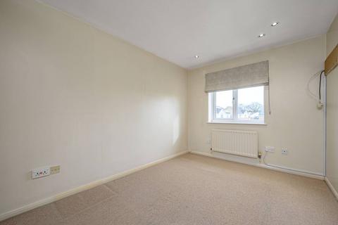 3 bedroom semi-detached house to rent, Brancaster Drive, Mill Hill, London, NW7