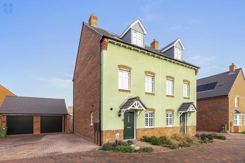 3 bedroom semi-detached house for sale, Sutton Grove, Kingsbrook, Aylesbury