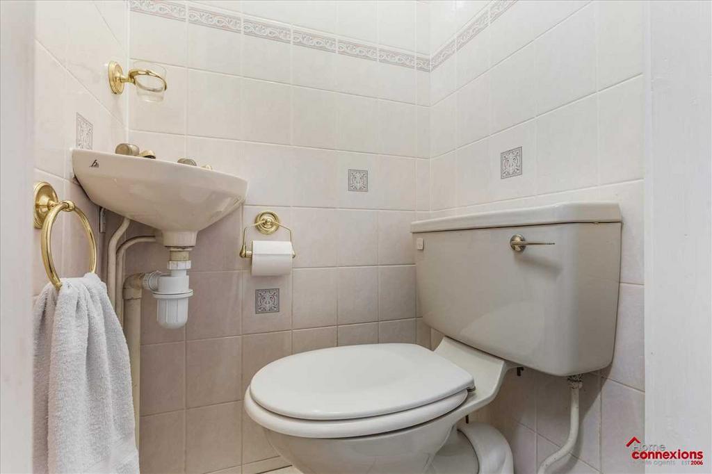 Lower Level WC