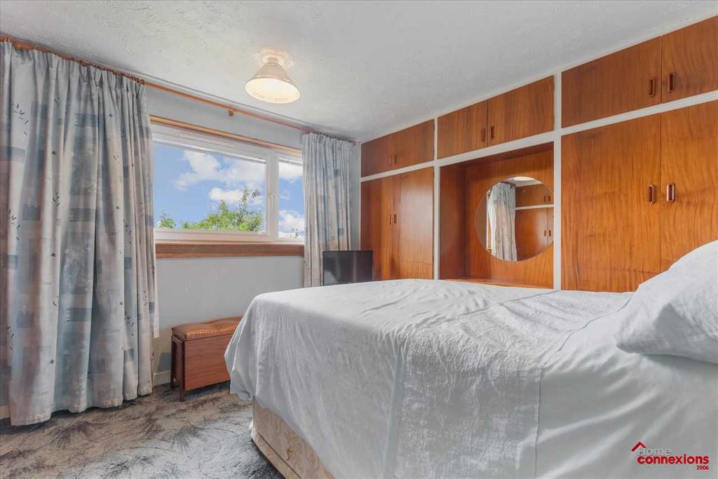 Bedroom Two (1)
