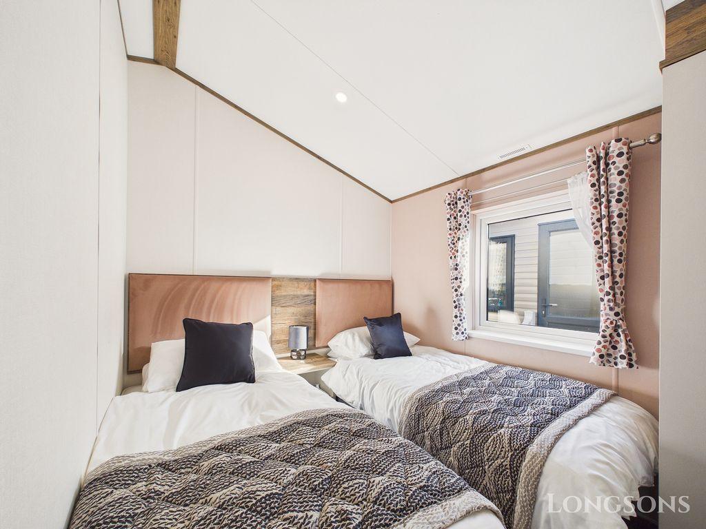 Willerby Malton Elite at Amble Links Holiday Park