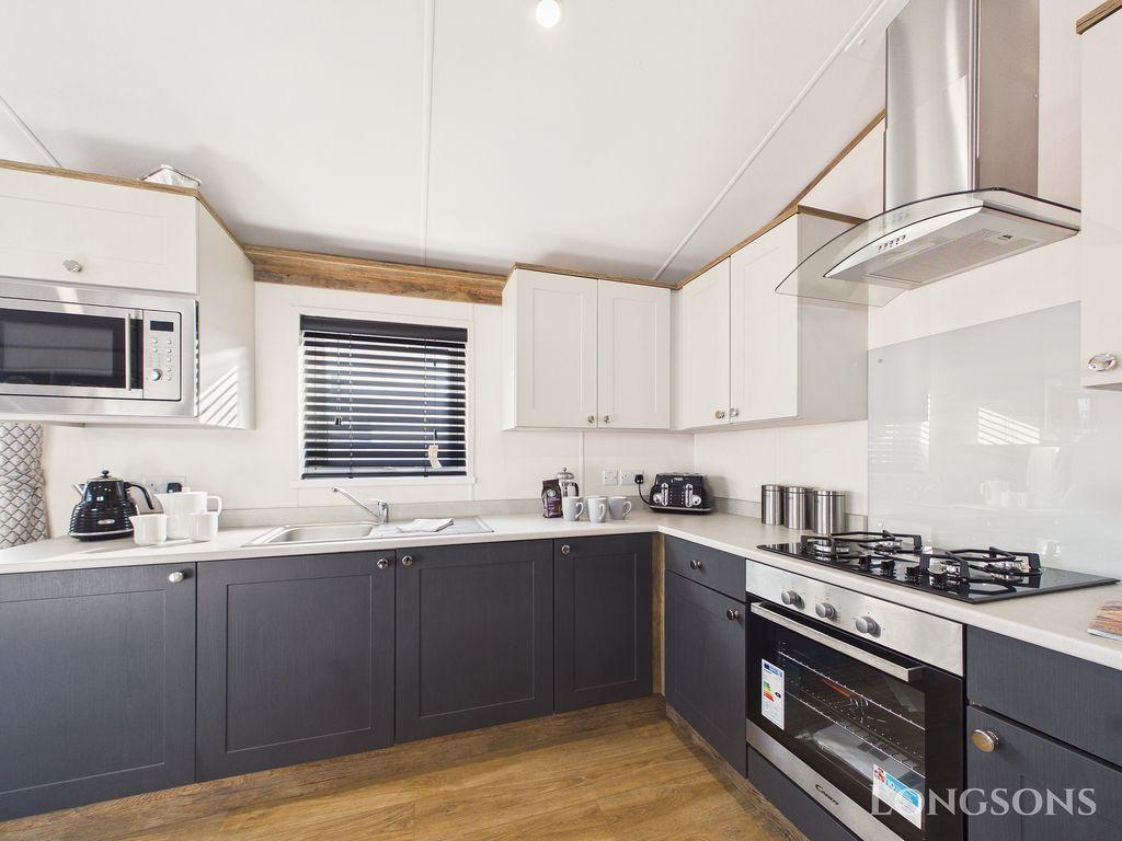 Willerby Malton Elite at Amble Links Holiday Park
