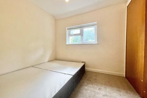 2 bedroom terraced house to rent, Church Road, Bow Brickhill, MK17