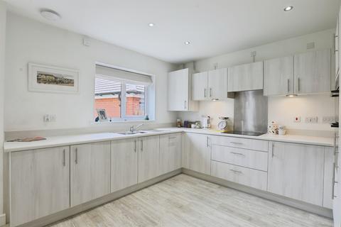 4 bedroom detached house for sale, Gaydon Coppice Avenue, Upper Lighthorne, Leamington Spa