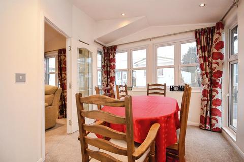 2 bedroom park home for sale, Coggeshall Road, Braintree