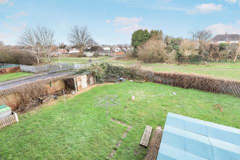 3 bedroom flat for sale, Meldon Drive, Bilston