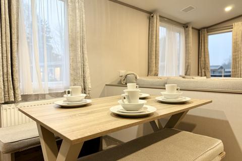 2 bedroom lodge for sale, Leeds LS20