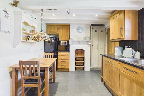 3 bedroom semi-detached house for sale, Farm Cottages, Haresfield, Stonehouse