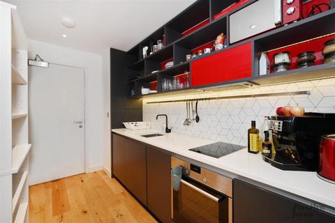 undefined, Astell House, London City Island, E14