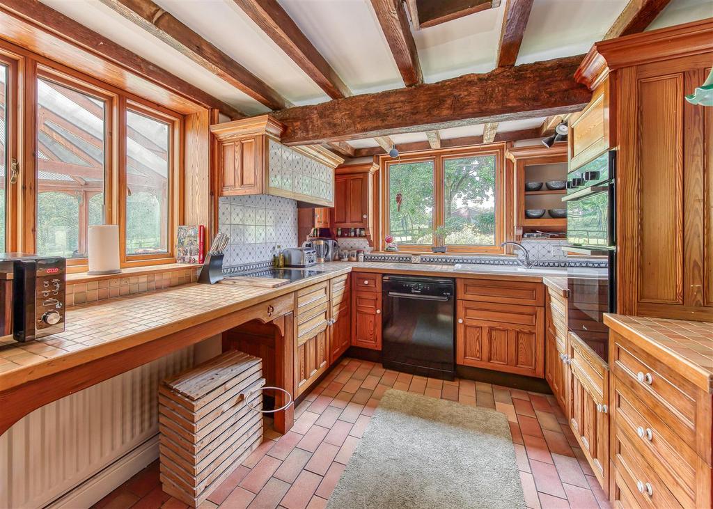 Lizard Mill-kitchen1.jpg
