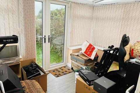 3 bedroom semi-detached house for sale, The Ridge, Alfreton DE55