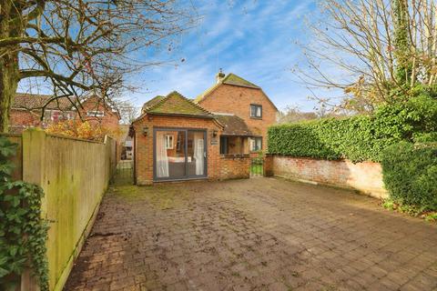 Sunton, Collingbourne Ducis, Marlborough