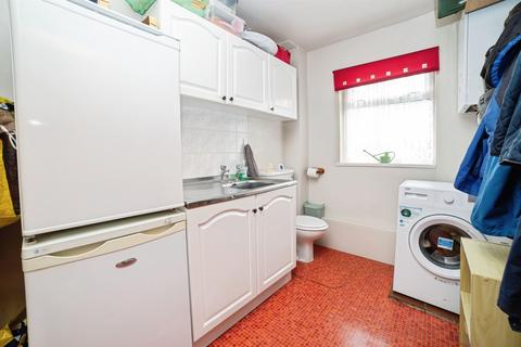 undefined, Birch Close, Alfreton DE55