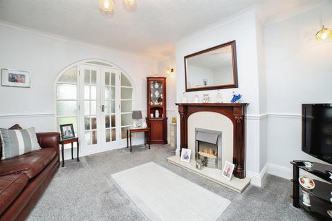 2 bedroom semi-detached house for sale, North Street, Nottingham NG16