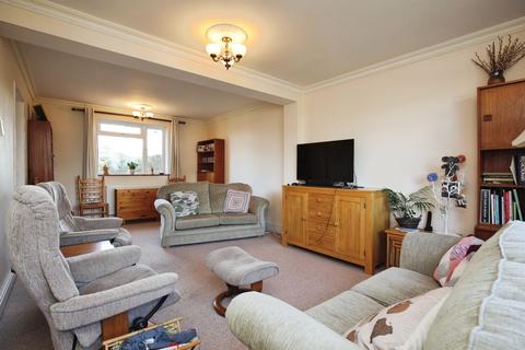 4 bedroom semi-detached house for sale, Roberts Road, Barton Stacey, Winchester