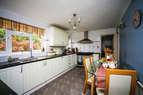 4 bedroom detached house for sale, South Lea, Kingsnorth, Ashford