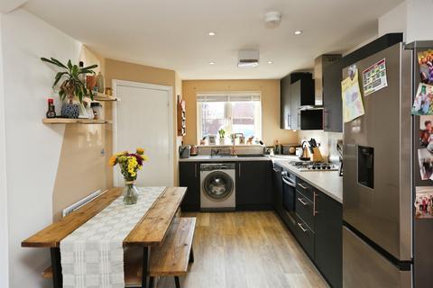 2 bedroom terraced house for sale, Foxglove Close, Curbridge, Southampton