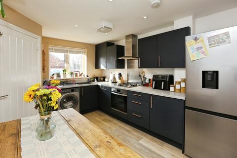 2 bedroom terraced house for sale, Foxglove Close, Curbridge, Southampton