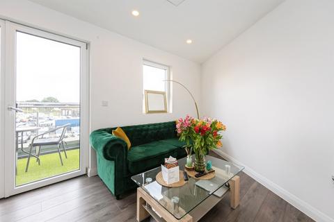 1 bedroom flat for sale, Newtown Appartments, New Town Road, Ashford