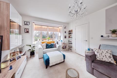 4 bedroom detached house for sale, George Parish Road, Banbury