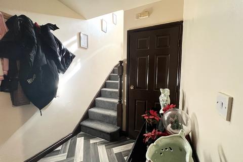 4 bedroom semi-detached house for sale, Gilbert Road, Smethwick