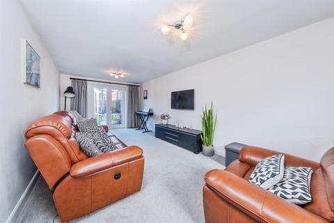 4 bedroom detached house for sale, Hobby Road, Bodicote, Banbury