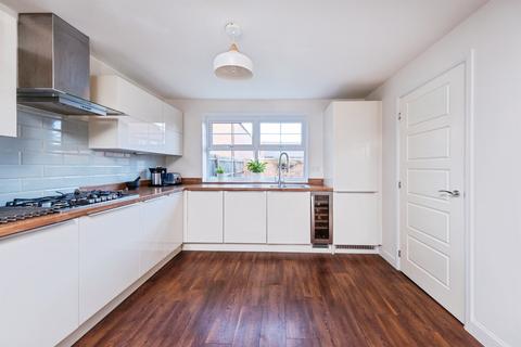 4 bedroom detached house for sale, Hobby Road, Bodicote, Banbury