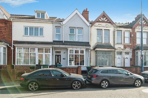 3 bedroom terraced house for sale, Bearwood Road, Smethwick