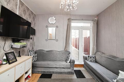 3 bedroom terraced house for sale, Bearwood Road, Smethwick