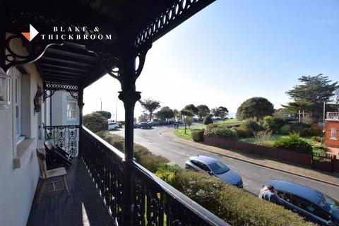 1 bedroom flat for sale, Imperial Court, Marine Parade West, Clacton-on-Sea, Essex, CO15 1LD