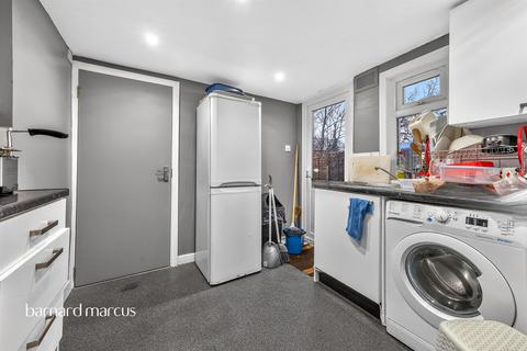 2 bedroom ground floor flat for sale, St. James's Road, Croydon