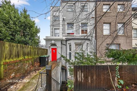 2 bedroom ground floor flat for sale, St. James's Road, Croydon