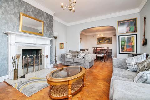 3 bedroom flat for sale, Holly Road, Edgbaston, BIRMINGHAM