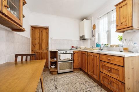 3 bedroom semi-detached house for sale, Honey Hill Road, Bedford