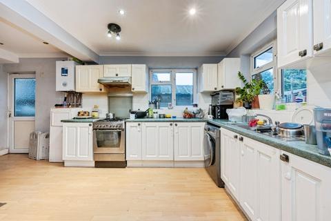 undefined, Lynton Grove, Bedford