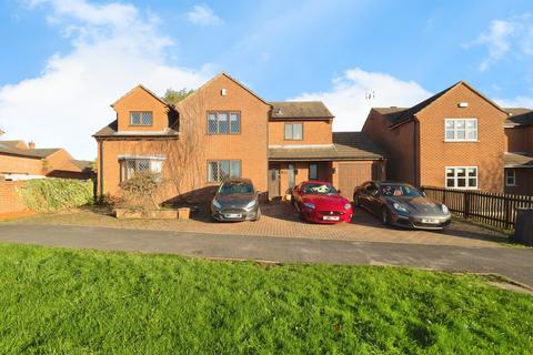 4 bedroom detached house for sale, Sandbed Lane, Belper