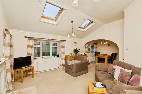 2 bedroom park home for sale, Lathkill Lane, Whatstandwell, Matlock