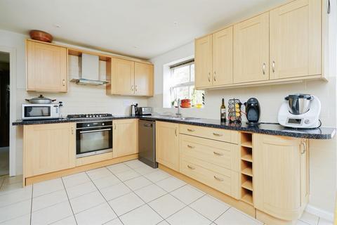 5 bedroom detached house for sale, Cranesbill Drive, Bicester