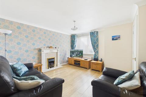 undefined, Tudor Close, Gloucester