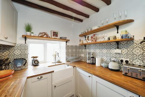 2 bedroom cottage for sale, Church Street, Belper DE56