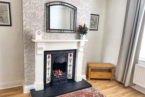 2 bedroom end of terrace house for sale, Beech Street, Sunniside