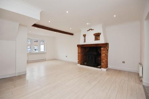 3 bedroom end of terrace house for sale, Buckwoods Road, Braintree